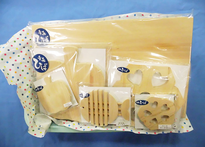 しらたき工房 ヒバの木工品セット 【0020367】