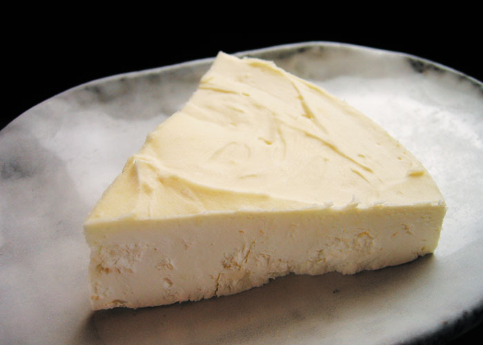 チーズケーキハウスチロル 2トップ詰め合わせ (プレーン・レア) 【0020253】冷凍