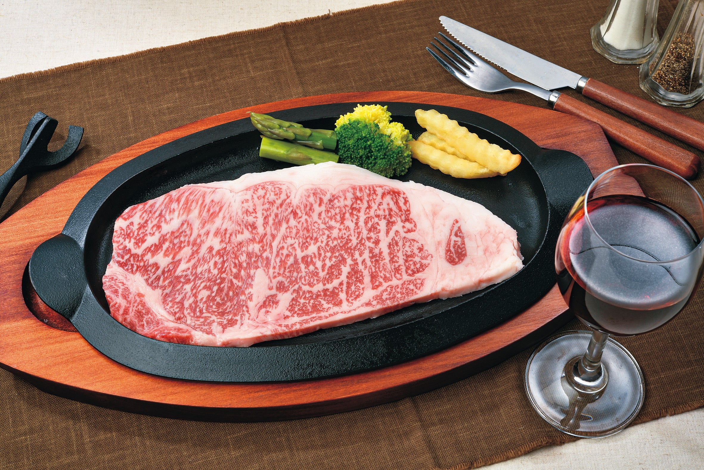 肉の横沢 八幡平牛ロースステーキ 150g×3 【0011354】冷凍